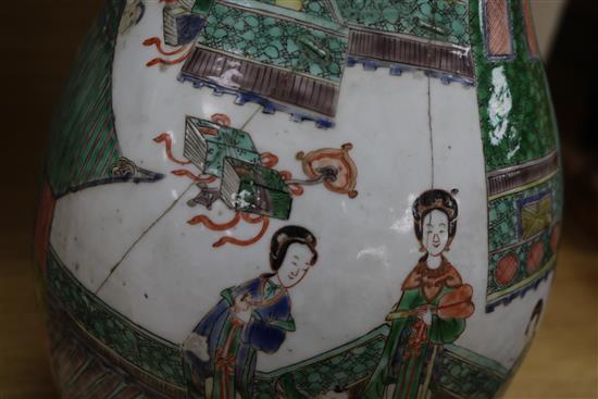 A Chinese famille verte cistern and cover, Kangxi period, damage